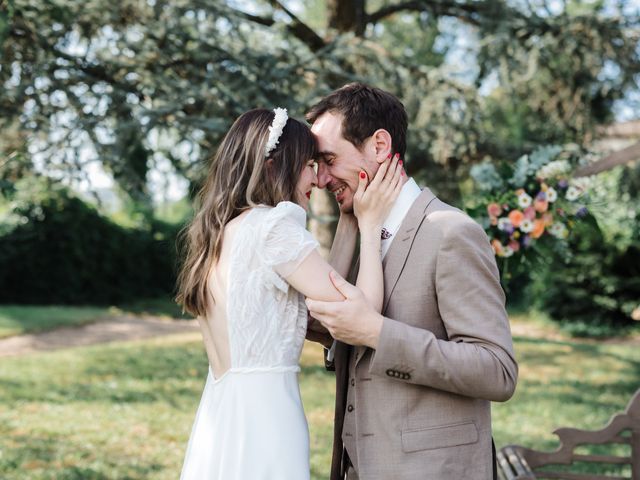 Le mariage de Matthieu et Lucie à Fleurie, Rhône 52