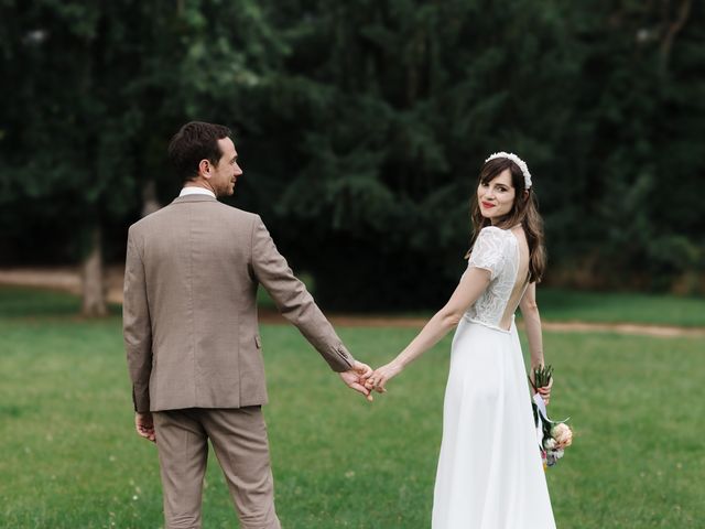 Le mariage de Matthieu et Lucie à Fleurie, Rhône 59