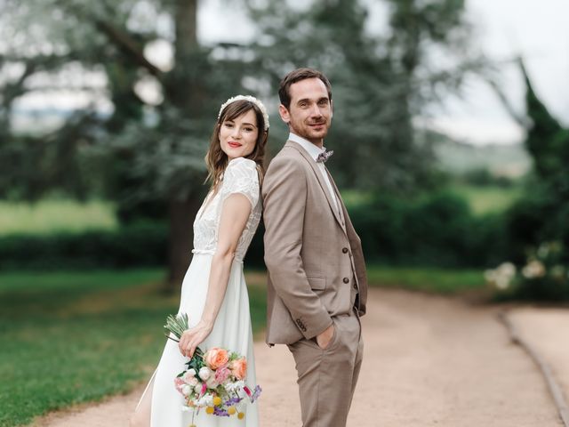 Le mariage de Matthieu et Lucie à Fleurie, Rhône 67