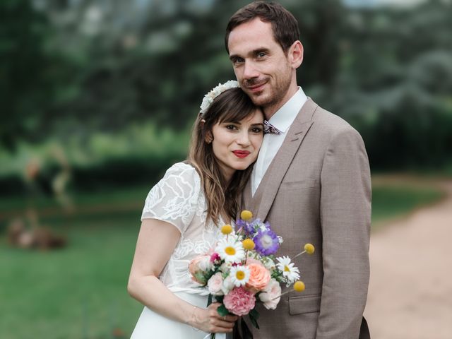 Le mariage de Matthieu et Lucie à Fleurie, Rhône 70