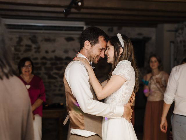 Le mariage de Matthieu et Lucie à Fleurie, Rhône 85