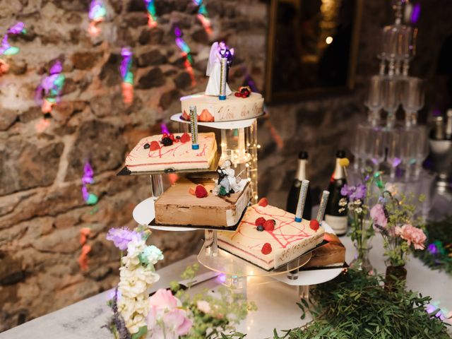 Le mariage de Matthieu et Lucie à Fleurie, Rhône 90