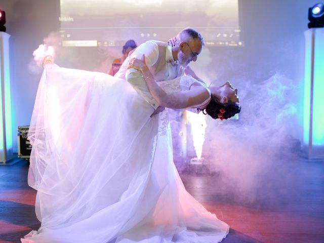 Le mariage de Eric et Lydie à La Chapelle-d'Aurec, Haute-Loire 35