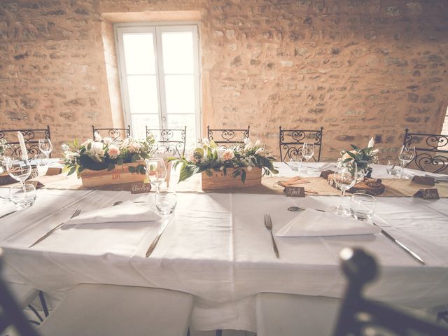 Le mariage de Romain et Claire à Le Bois-d&apos;Oingt, Rhône 14