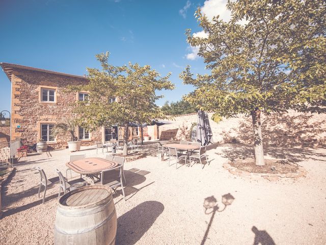 Le mariage de Romain et Claire à Le Bois-d&apos;Oingt, Rhône 22