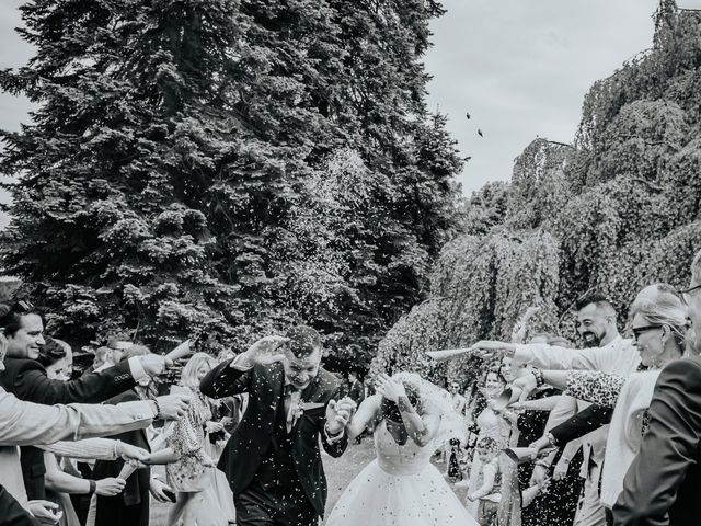 Le mariage de Adrien et Anne-Laure à Saint-André-de-Chalencon, Haute-Loire 2