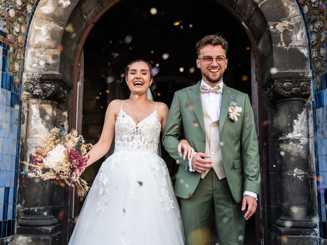 Le mariage de Raphaël et Mathilde à Roubaix, Nord 56