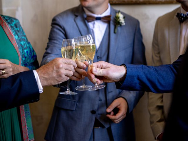 Le mariage de Aurélien et Camille à Urzy, Nièvre 4