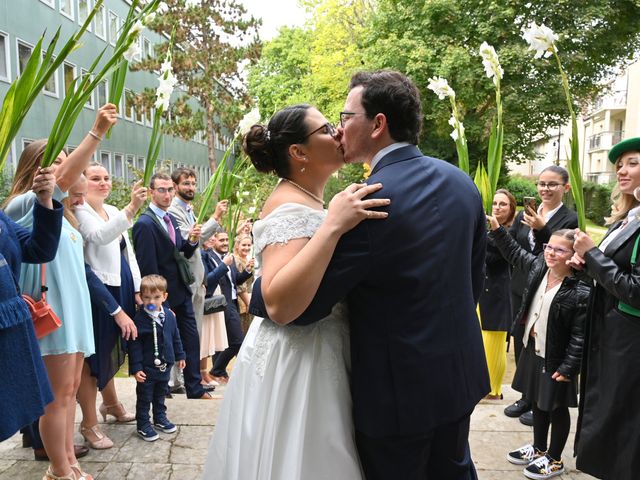 Le mariage de Alexandre et Louise à Saint-Fargeau-Ponthierry, Seine-et-Marne 4