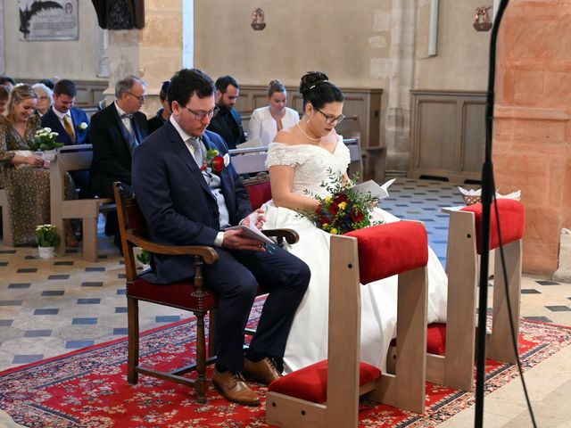 Le mariage de Alexandre et Louise à Saint-Fargeau-Ponthierry, Seine-et-Marne 13