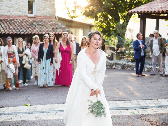 Le mariage de Geoffroy et Camille à Entrevaux, Alpes-de-Haute-Provence 22