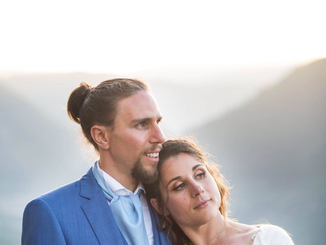 Le mariage de Geoffroy et Camille à Entrevaux, Alpes-de-Haute-Provence 23