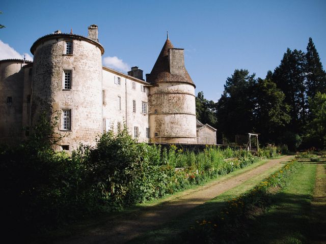 Le mariage de Karim et Gaëtane à Ceilloux, Puy-de-Dôme 18