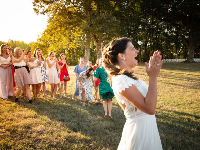 Le mariage de Thibaut et Mathilde à Salleboeuf, Gironde 68