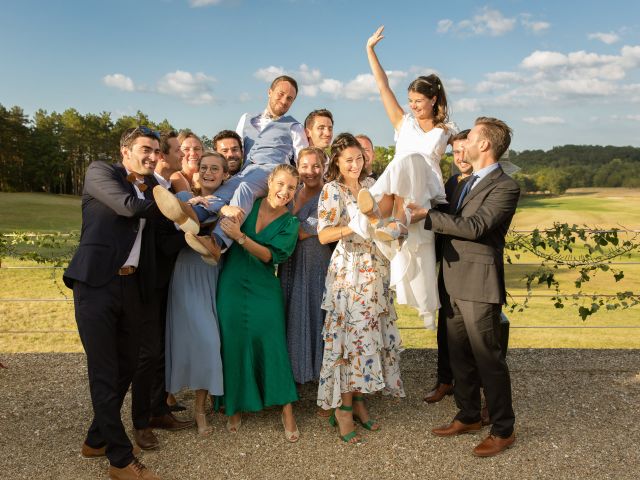 Le mariage de Thibaut et Mathilde à Salleboeuf, Gironde 73