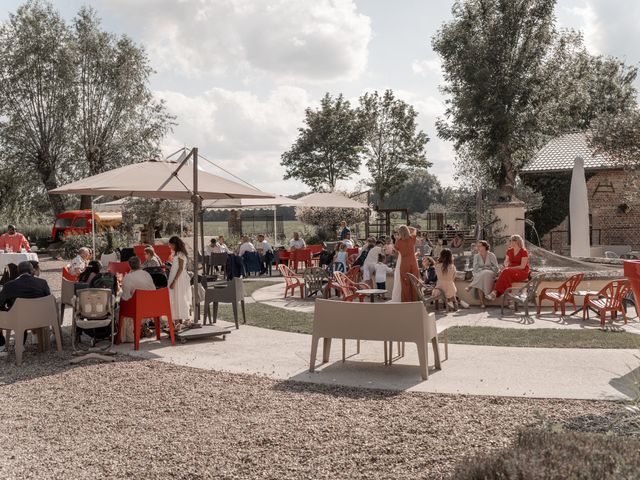 Le mariage de Nicolas et Sandy à Ailly-sur-Noye, Somme 19