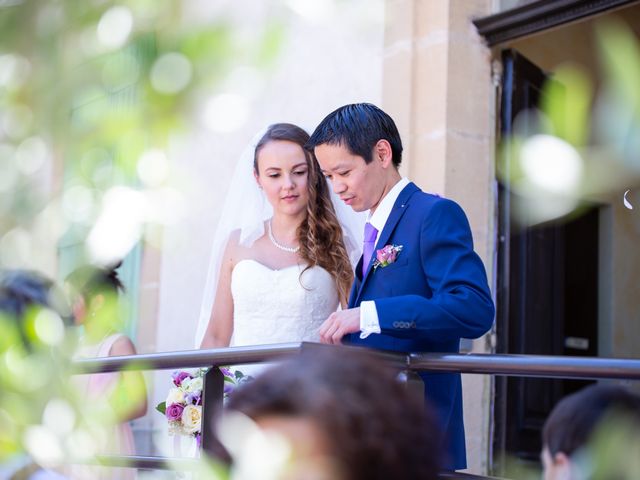 Le mariage de Hoa et Elodie à Mirabeau, Vaucluse 32