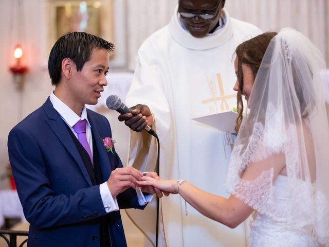 Le mariage de Hoa et Elodie à Mirabeau, Vaucluse 34