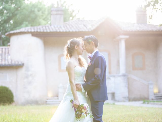 Le mariage de Hoa et Elodie à Mirabeau, Vaucluse 45