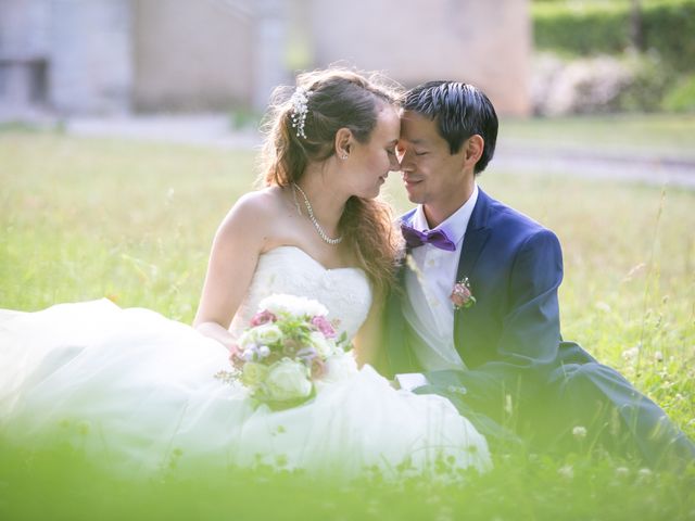 Le mariage de Hoa et Elodie à Mirabeau, Vaucluse 46