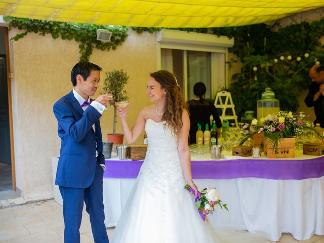 Le mariage de Hoa et Elodie à Mirabeau, Vaucluse 51