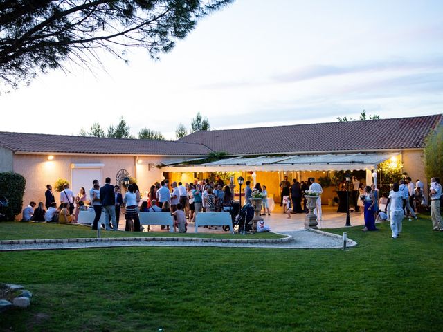 Le mariage de Hoa et Elodie à Mirabeau, Vaucluse 55