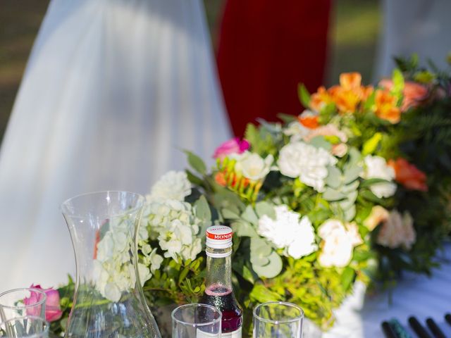 Le mariage de Matthieu et Gaëlle à Le Castellet, Var 14