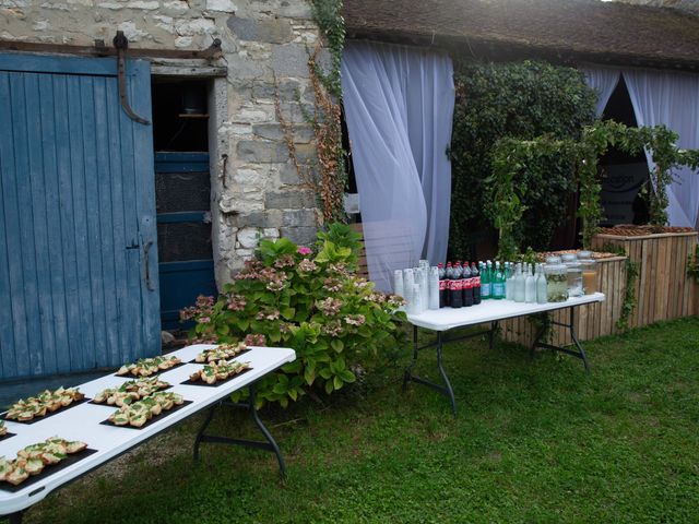 Le mariage de Ahmad et Clémence à Provins, Seine-et-Marne 16