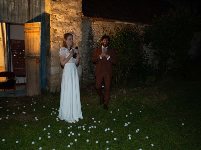 Le mariage de Ahmad et Clémence à Provins, Seine-et-Marne 77