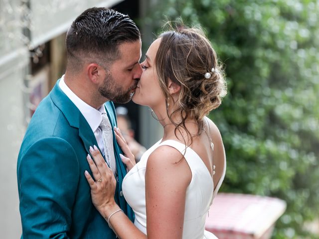 Le mariage de Loïc et Sarah à Lédignan, Gard 16