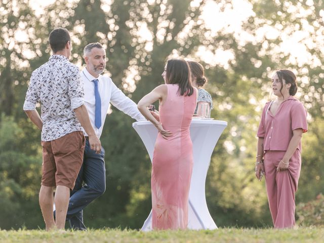 Le mariage de Loïc et Sarah à Lédignan, Gard 22