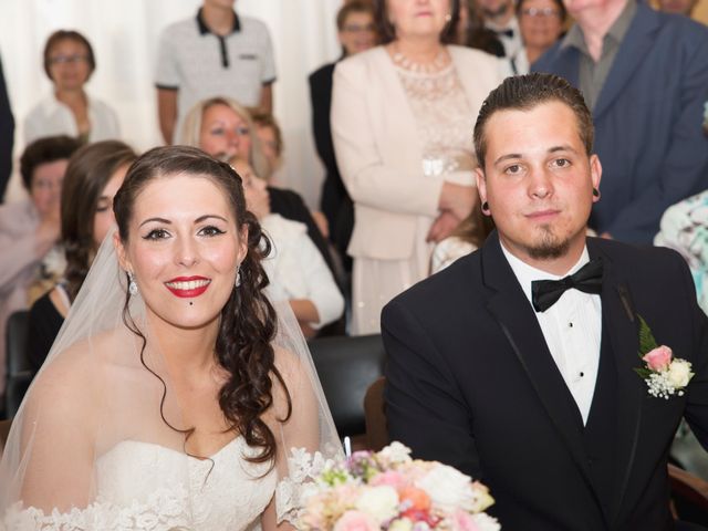 Le mariage de Christophe et Manuella à Carentoir, Morbihan 25