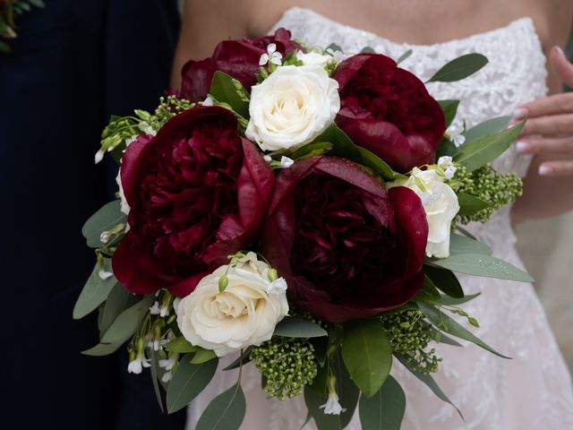 Le mariage de Damien et Aurore à Vendeuvre-du-Poitou, Vienne 36