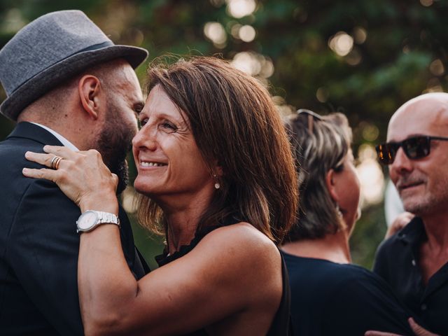 Le mariage de Tom et Marion à Ouveillan, Aude 27