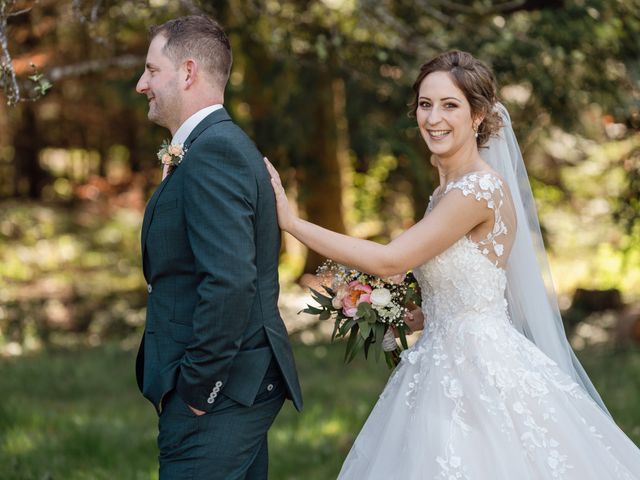 Le mariage de Forent et Solène à Courtavon, Haut Rhin 18