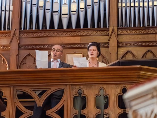 Le mariage de Forent et Solène à Courtavon, Haut Rhin 31