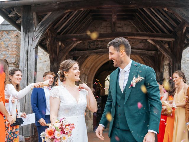 Le mariage de Adrien et Elodie à Caen, Calvados 15