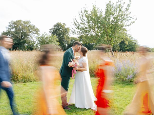 Le mariage de Adrien et Elodie à Caen, Calvados 20