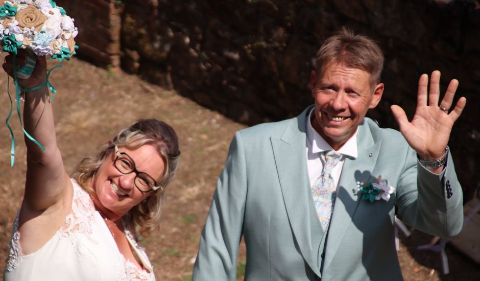 Le mariage de Fabrice et Stéphanie à Beaulieu-sous-la-Roche, Vendée