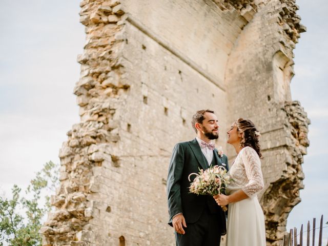 Le mariage de Gwendal et Yasmine à Sabran, Gard 1