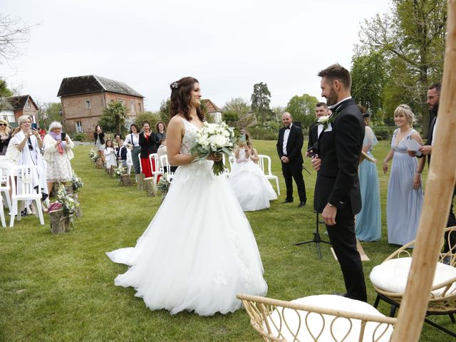 Le mariage de Elodie et Julien à Avrigny, Oise 42