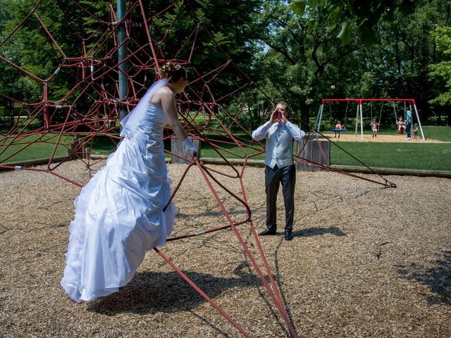 Le mariage de Laëtitia et Nicolas à Seloncourt, Doubs 26