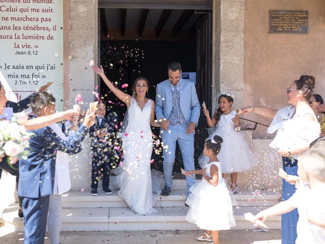 Le mariage de Julien et Ornella à Eyguières, Bouches-du-Rhône 55