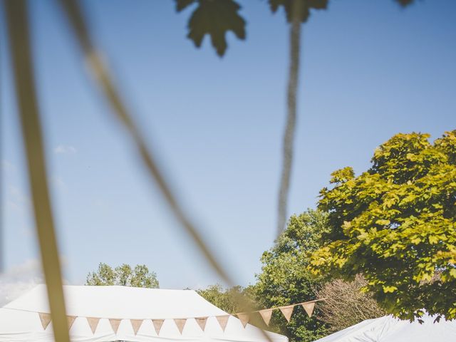 Le mariage de Valentin et Marina à Gouville-sur-Mer, Manche 3