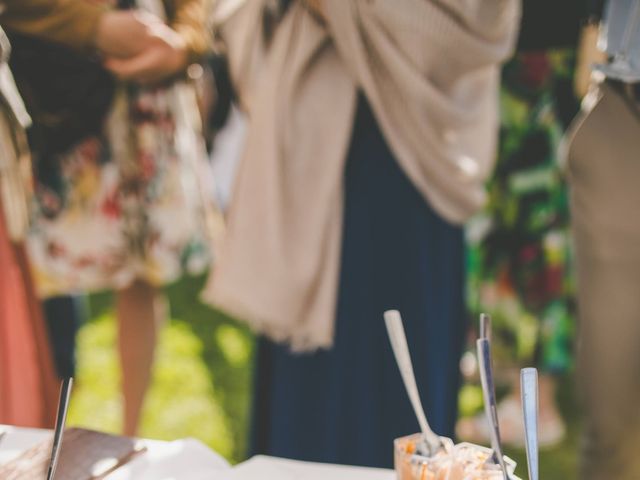 Le mariage de Valentin et Marina à Gouville-sur-Mer, Manche 6