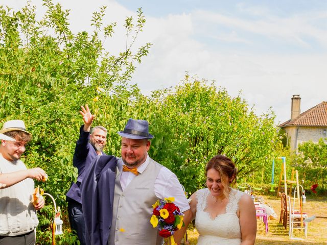 Le mariage de Alaxandre  et Maud  à Sorges, Dordogne 28