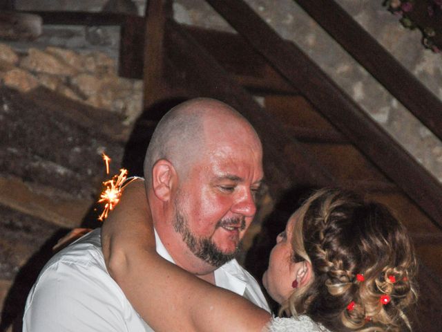 Le mariage de Alaxandre  et Maud  à Sorges, Dordogne 57