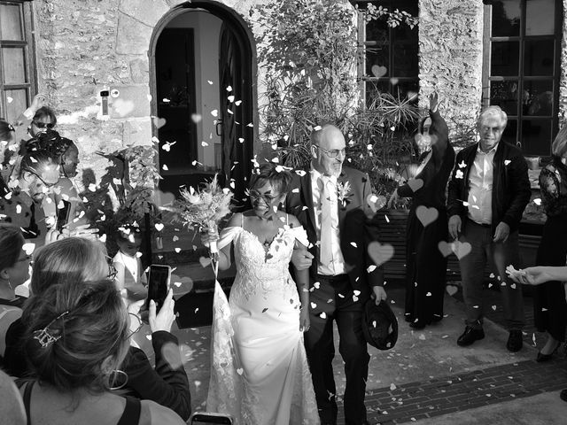 Le mariage de Jean François et Zina à Saint-Cyr-sous-Dourdan, Essonne 44
