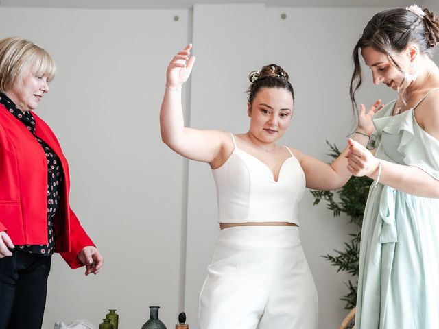 Le mariage de Marie et Julie à Nîmes, Gard 26