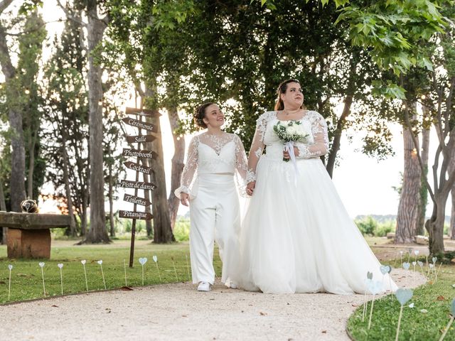 Le mariage de Marie et Julie à Nîmes, Gard 42